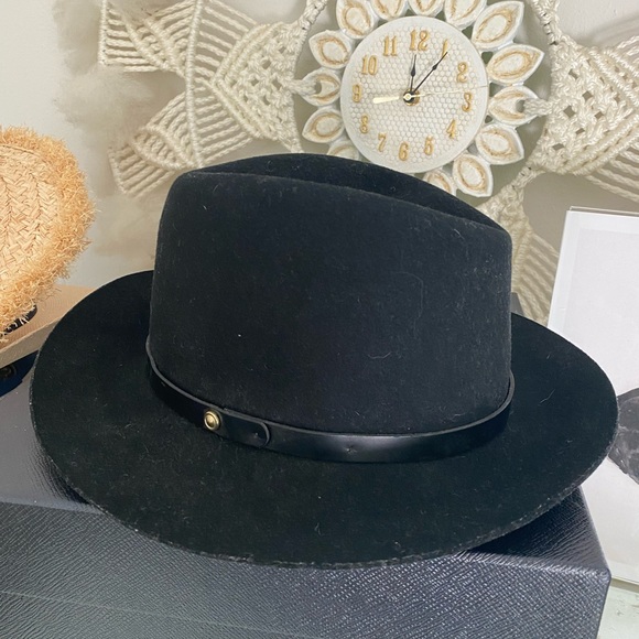 Rag & Bone floppy brim felted wool fedora size medium, black color, leather band - Picture 2 of 9